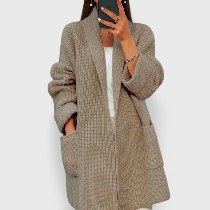 June | Amy | Comfortable Cardigan