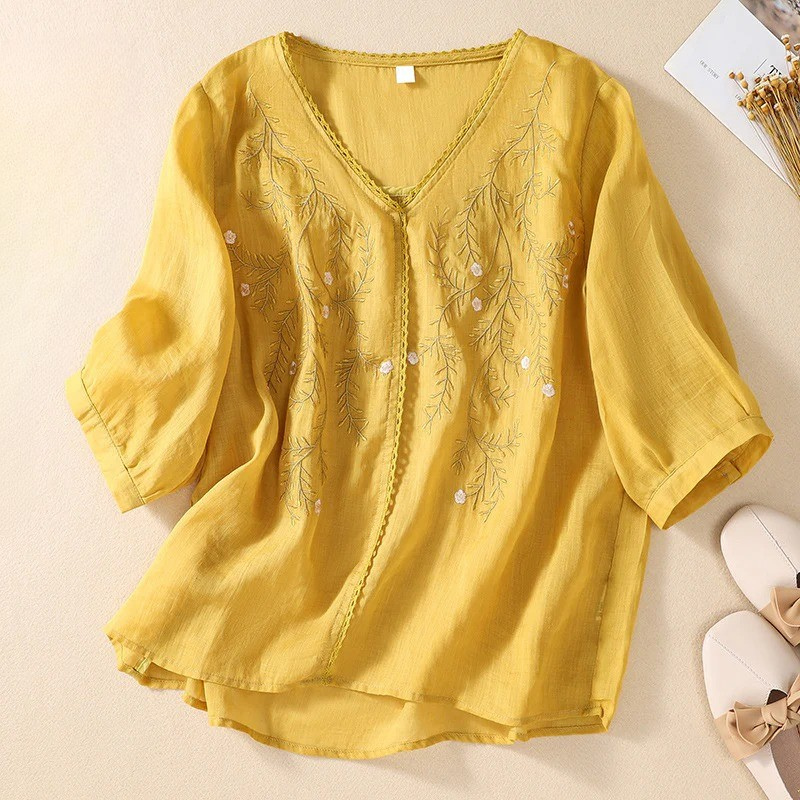 Maeve – Embroidered Tunic with V-Neck
