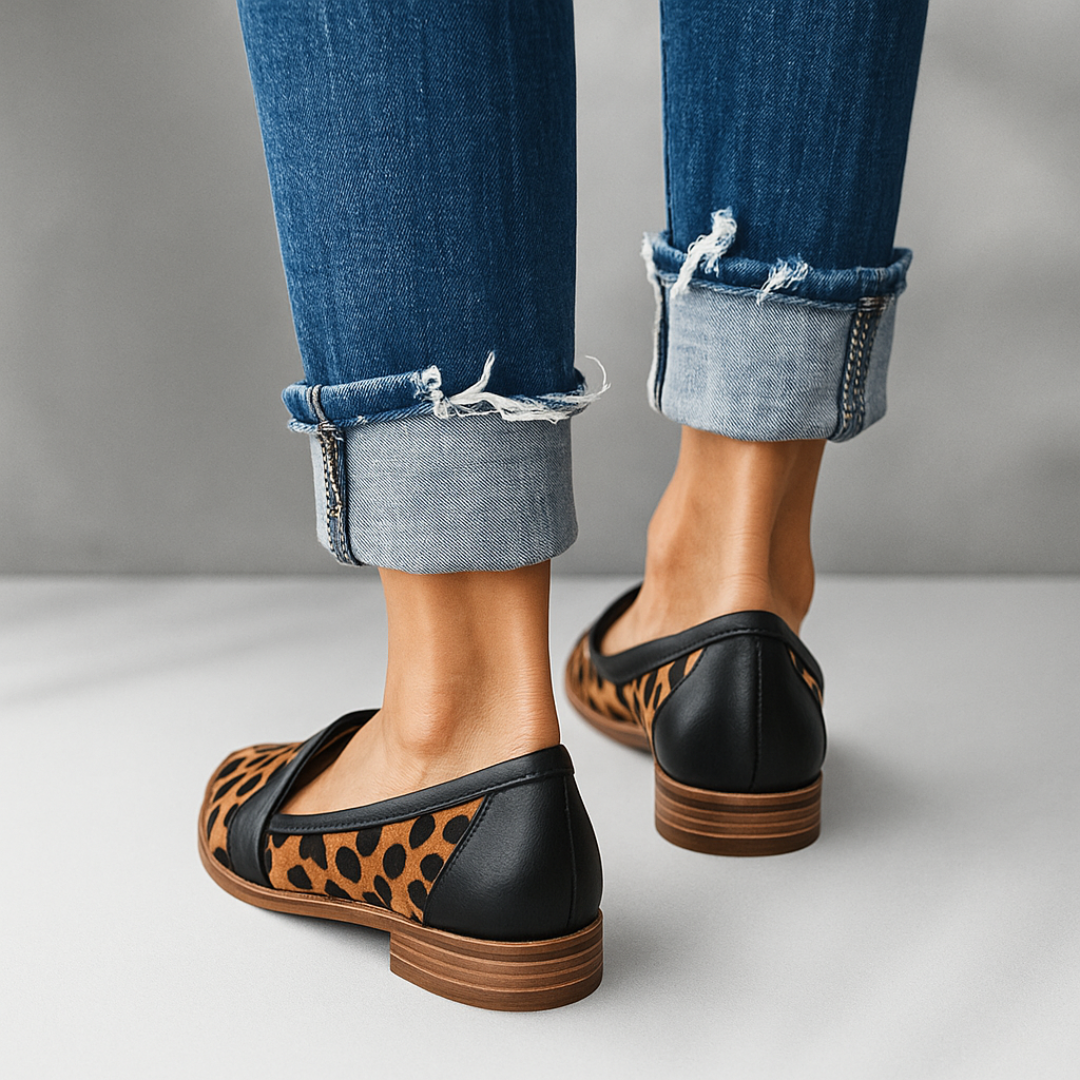 SELENA | ELEGANT SLEEK TOE LOAFERS