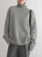 June | Amaya | Luxe Cashmere Turtleneck Sweater