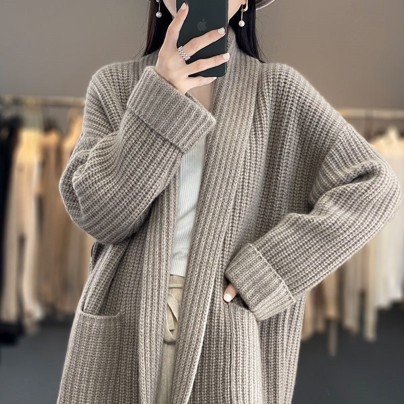June | Amy | Comfortable Cardigan