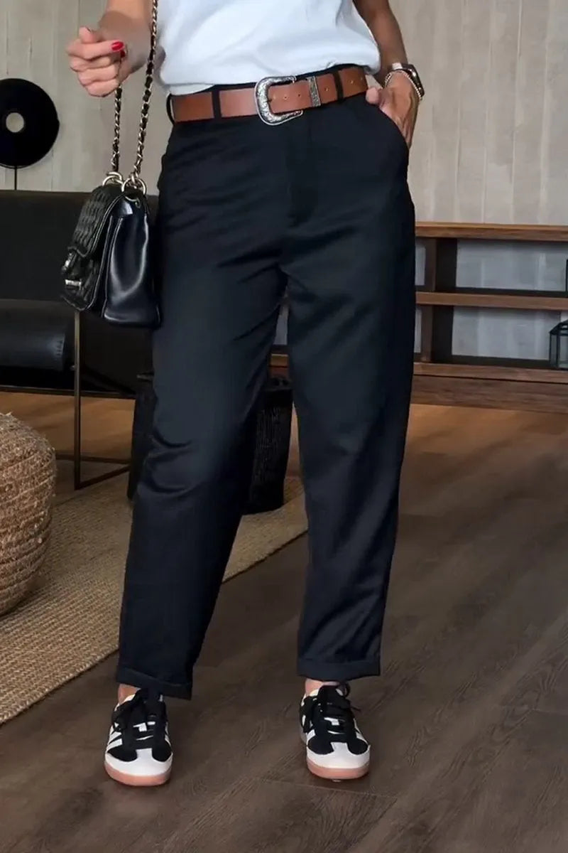 Mathilda | Elegant & flattering pinstripe trousers