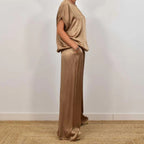 Rita™ Elegant Two-Piece Set | Flowing Blouse and Wide-Leg Pants